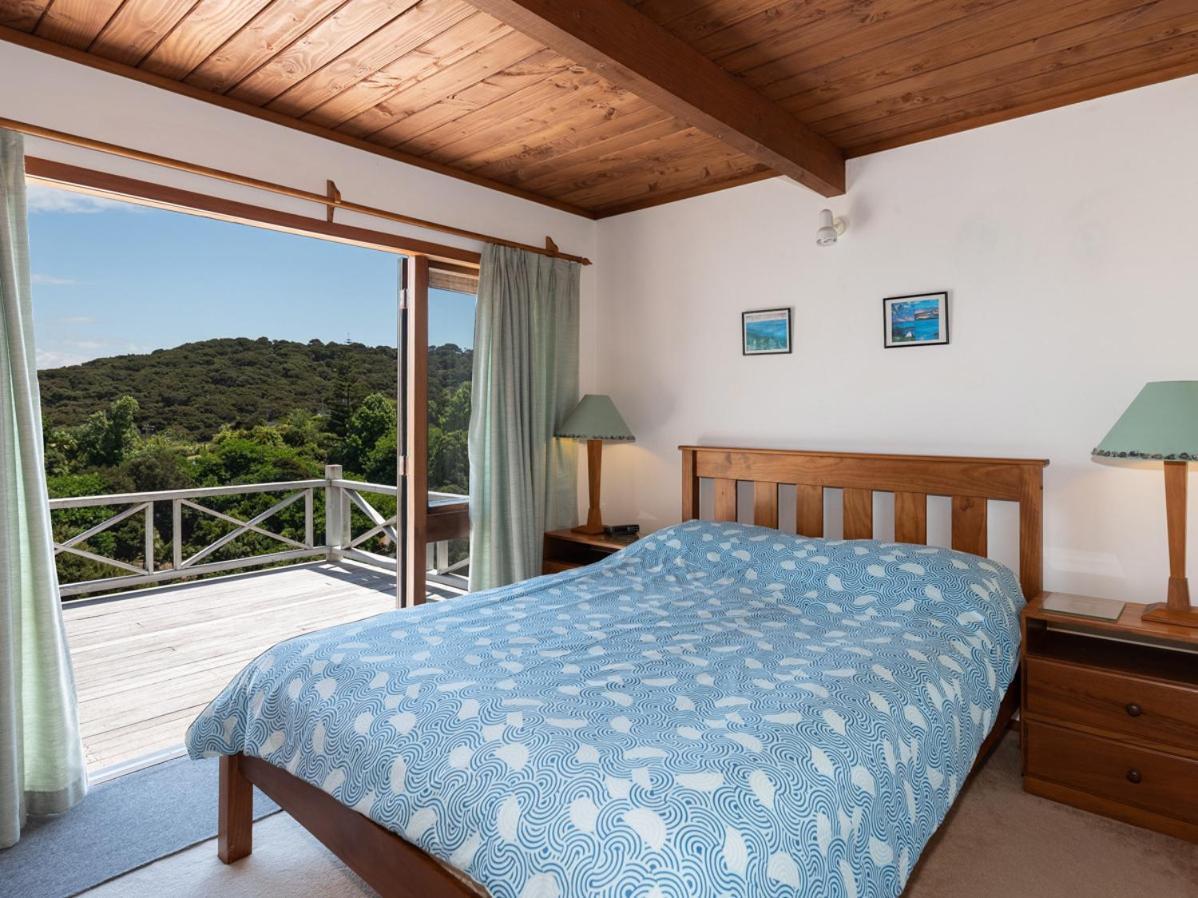 Te Maiki Escape - Russell Holiday Home Exterior photo